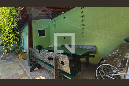 Casa à venda com 400m², 4 quartos e 3 vagasQuintal