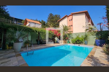 Casa à venda com 400m², 4 quartos e 3 vagasPiscina