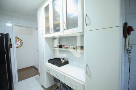 Apartamento à venda com 57m², 2 quartos e 1 vagaCozinha