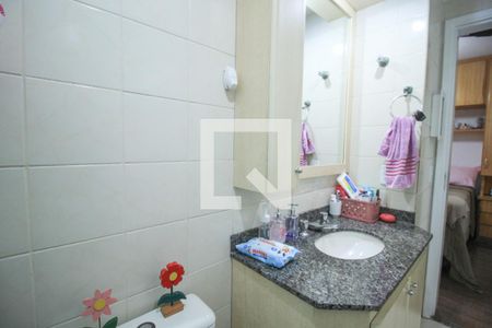 Apartamento à venda com 57m², 2 quartos e 1 vagaQuarto 1- Banheiro