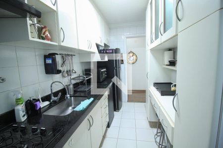 Apartamento à venda com 57m², 2 quartos e 1 vagaCozinha