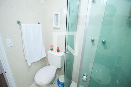 Apartamento à venda com 57m², 2 quartos e 1 vagaBanheiro Social 