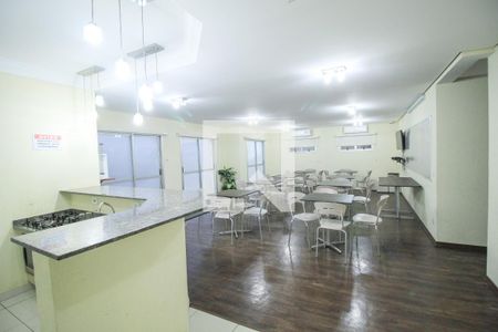Apartamento à venda com 57m², 2 quartos e 1 vagaÁrea comum 