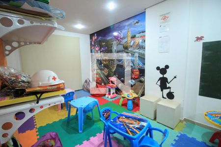 Apartamento à venda com 57m², 2 quartos e 1 vagaÁrea comum 