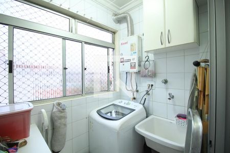 Apartamento à venda com 57m², 2 quartos e 1 vagaÁrea e serviço 