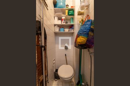 Apartamento à venda com 140m², 4 quartos e 1 vagaBanheiro de Serviço