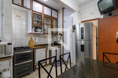 Apartamento à venda com 140m², 4 quartos e 1 vagaCozinha