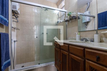 Apartamento à venda com 140m², 4 quartos e 1 vagaBanheiro Suite