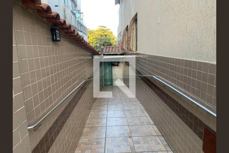 Apartamento à venda com 82m², 3 quartos e 1 vagaCorredor do prédio