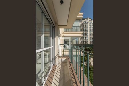 Apartamento à venda com 168m², 3 quartos e 3 vagasSacada da Suíte 3