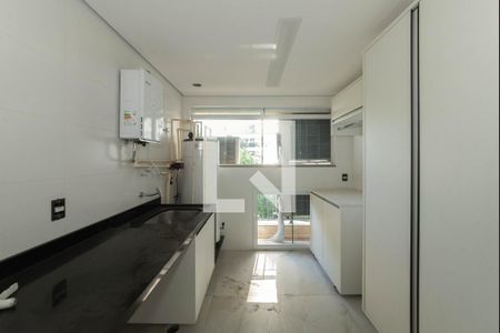 Apartamento à venda com 168m², 3 quartos e 3 vagasLavanderia