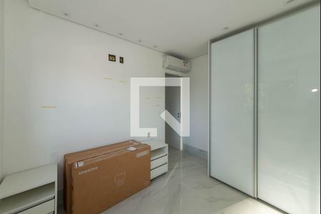 Apartamento à venda com 168m², 3 quartos e 3 vagasSuíte 2
