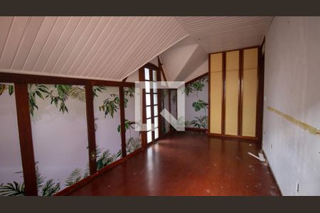 Casa à venda com 344m², 4 quartos e 4 vagasQuarto