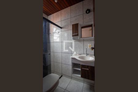 Casa à venda com 344m², 4 quartos e 4 vagasBanheiro da Suíte 2