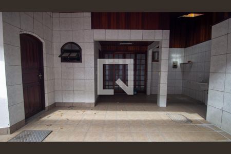 Casa à venda com 344m², 4 quartos e 4 vagasÁrea de Serviço