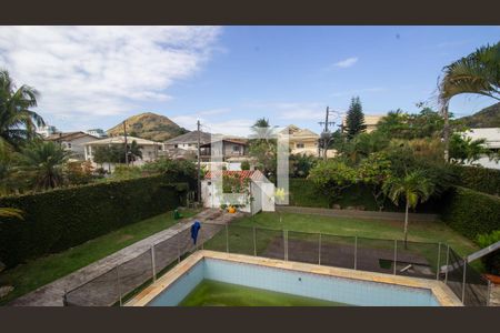 Casa à venda com 344m², 4 quartos e 4 vagasVista da Suíte 1