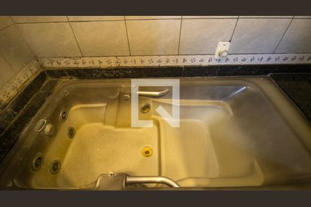 Casa à venda com 344m², 4 quartos e 4 vagasBanheiro da Suíte 1