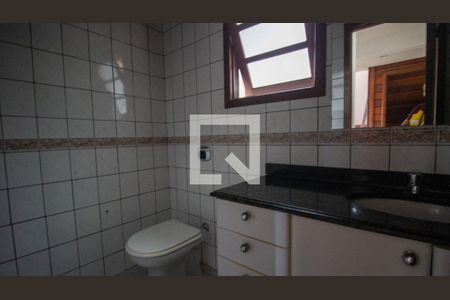 Casa à venda com 344m², 4 quartos e 4 vagasLavabo