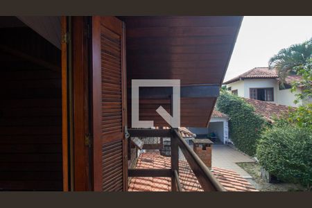 Casa à venda com 344m², 4 quartos e 4 vagasSacada 2 da Suíte 1