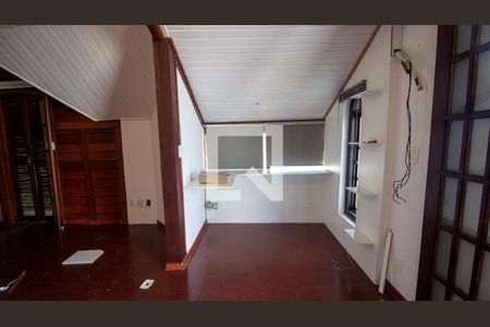 Casa à venda com 344m², 4 quartos e 4 vagasSuíte 1