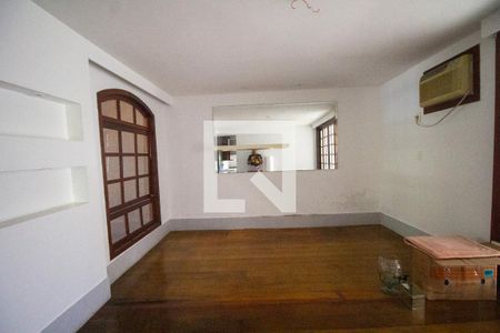 Casa à venda com 344m², 4 quartos e 4 vagasSala 2