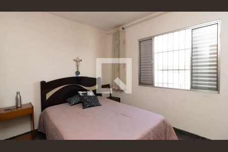 Casa à venda com 420m², 8 quartos e 3 vagas Casa à venda com 420m², 8 quartos e 3 vagasQuarto 2
