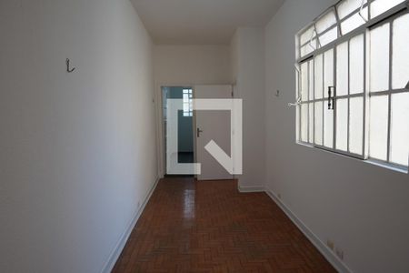 Apartamento à venda com 60m², 2 quartos e sem vagaCorredor