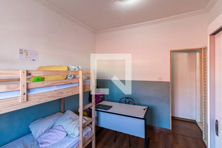 Casa à venda com 360m², 3 quartos e 8 vagasQuarto 2