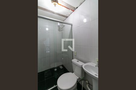 Casa à venda com 360m², 3 quartos e 8 vagasBanheiro de Serviço