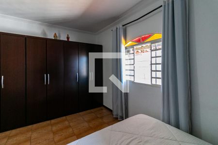 Casa à venda com 360m², 3 quartos e 8 vagasQuarto 3