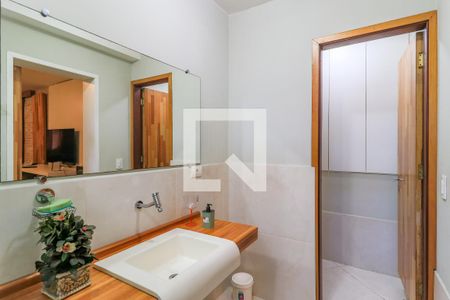 Casa para alugar com 690m², 4 quartos e 8 vagas Casa para alugar com 690m², 4 quartos e 8 vagasBanheiro 2