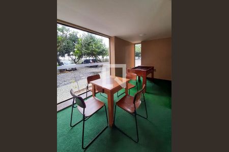 Apartamento para alugar com 125m², 3 quartos e 1 vaga Apartamento para alugar com 125m², 3 quartos e 1 vagaSala de Jogos