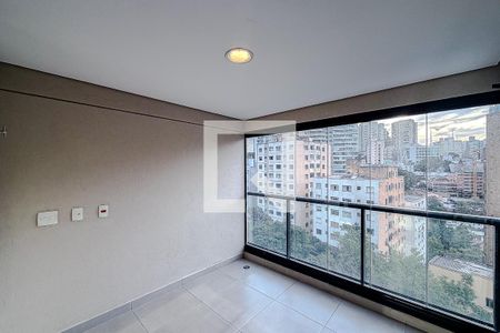 Varanda de kitnet/studio à venda com 1 quarto, 33m² em Vila Mariana, São Paulo