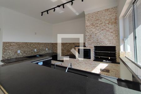 Casa de condomínio à venda com 360m², 5 quartos e 2 vagas Casa de condomínio à venda com 360m², 5 quartos e 2 vagasÁrea gourmet