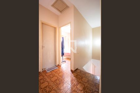 Casa à venda com 110m², 2 quartos e 2 vagas Casa à venda com 110m², 2 quartos e 2 vagasCorredor