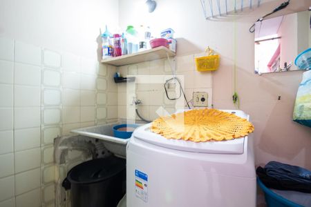 Casa à venda com 110m², 2 quartos e 2 vagas Casa à venda com 110m², 2 quartos e 2 vagasÁrea de Serviço