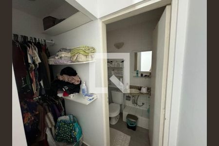 Casa à venda com 180m², 4 quartos e 2 vagas Casa à venda com 180m², 4 quartos e 2 vagasFoto 24