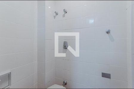 Apartamento à venda com 96m², 2 quartos e 1 vagaBanheiro de serviço