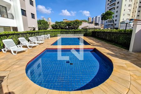 Apartamento à venda com 71m², 3 quartos e 2 vagasPiscina