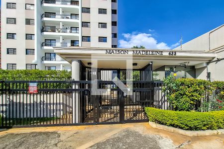 Apartamento à venda com 71m², 3 quartos e 2 vagasFachada