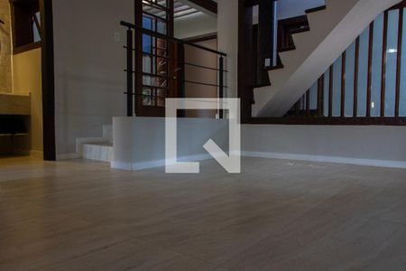 Casa de condomínio à venda com 293m², 3 quartos e 4 vagas Casa de condomínio à venda com 293m², 3 quartos e 4 vagasSALA DE ESTAR