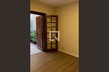 Casa de condomínio à venda com 293m², 3 quartos e 4 vagas Casa de condomínio à venda com 293m², 3 quartos e 4 vagasQUARTO 1