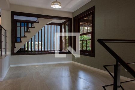 Casa de condomínio à venda com 293m², 3 quartos e 4 vagas Casa de condomínio à venda com 293m², 3 quartos e 4 vagasSALA DE ESTAR