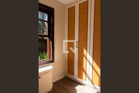 Casa de condomínio à venda com 293m², 3 quartos e 4 vagas Casa de condomínio à venda com 293m², 3 quartos e 4 vagasQUARTO 2