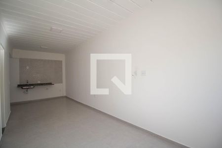 Sala/Quarto de kitnet/studio para alugar com 1 quarto, 29m² em Vila Guedes, São Paulo