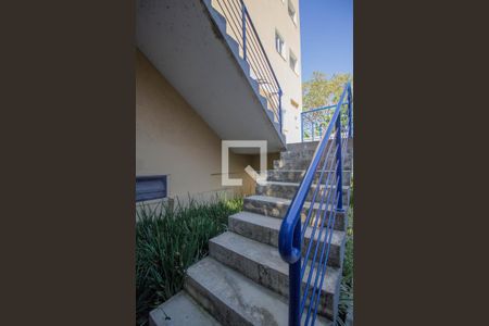 Studio para alugar com 29m², 1 quarto e sem vagaEscada