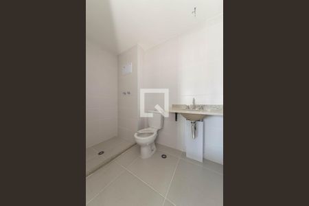 Banheiro de kitnet/studio à venda com 1 quarto, 28m² em Vila Gumercindo, São Paulo