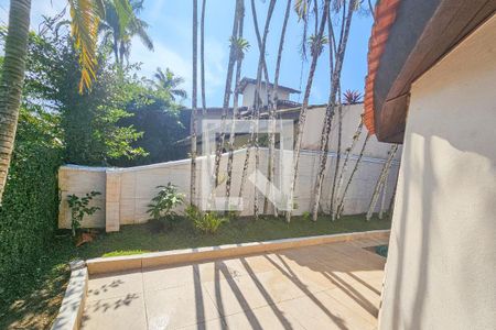 Casa de condomínio para alugar com 400m², 3 quartos e 6 vagas Casa de condomínio para alugar com 400m², 3 quartos e 6 vagasÁrea de Lazer