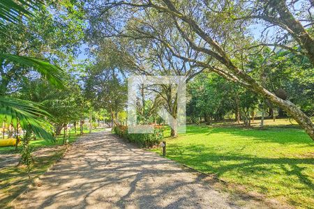 Casa de condomínio para alugar com 400m², 3 quartos e 6 vagas Casa de condomínio para alugar com 400m², 3 quartos e 6 vagasÁrea de Lazer do condomínio