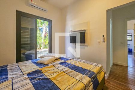 Casa de condomínio para alugar com 400m², 3 quartos e 6 vagas Casa de condomínio para alugar com 400m², 3 quartos e 6 vagasÁrea de serviço